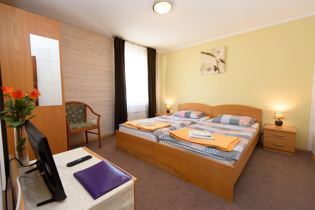Penzion Vila Bistrica Bohinjska Bistrica Exterior photo